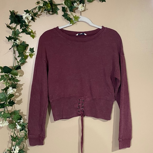 American Eagle Outfitters Tops - AMERICAN EAGLE TIE UP TOP💕